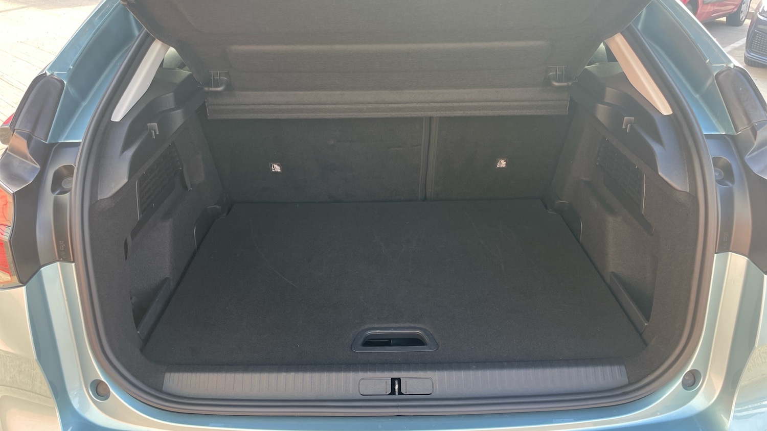 Used Citroen C4 2023 for sale - 76378419: Photo 19