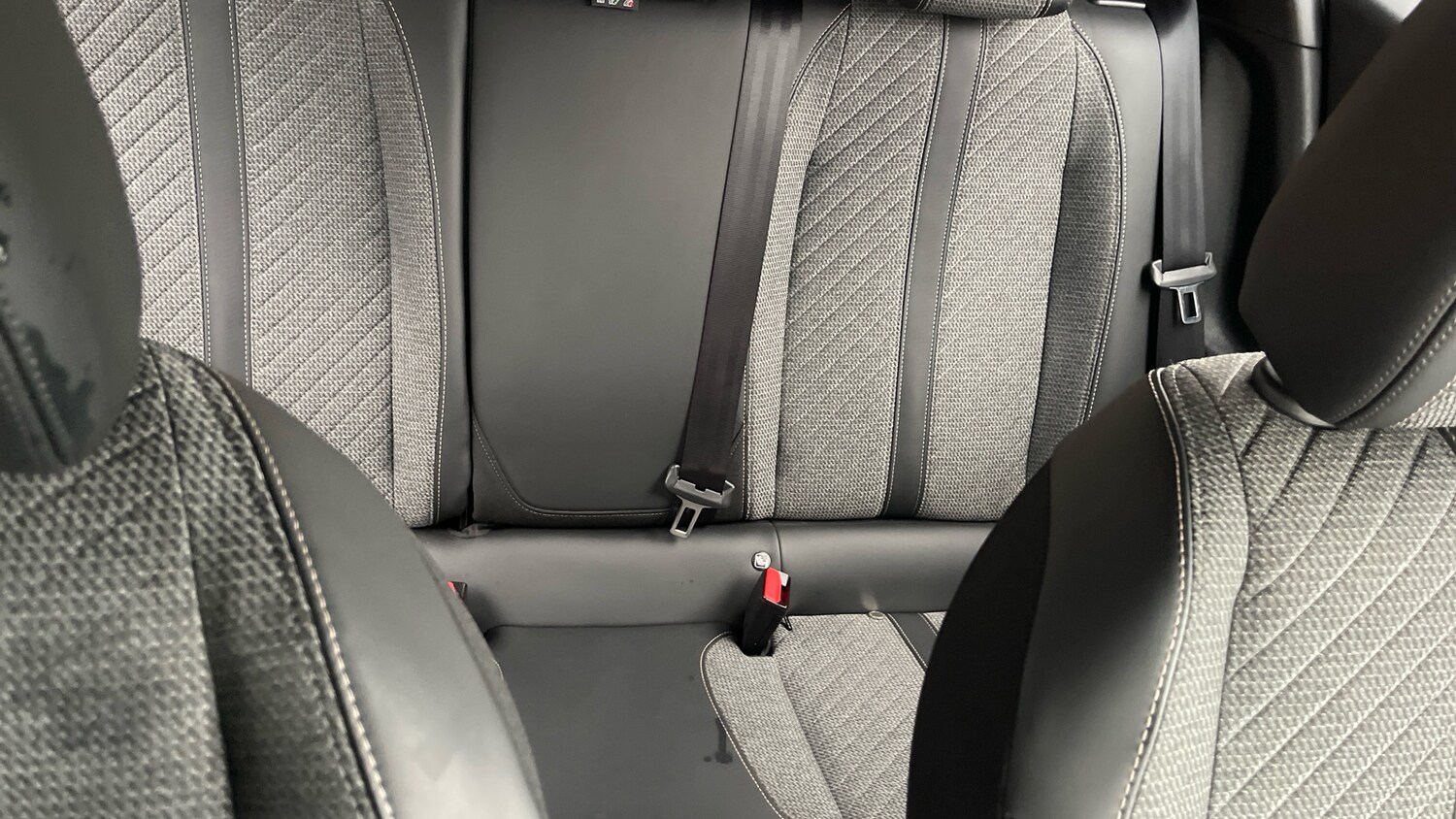 Used Peugeot 2008 2023 for sale - 76099791: Photo 25