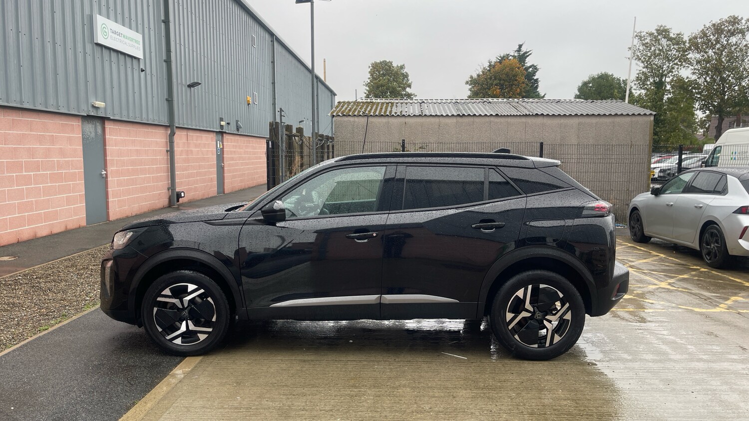 Used Peugeot 2008 2023 for sale - 76099791: Photo 6