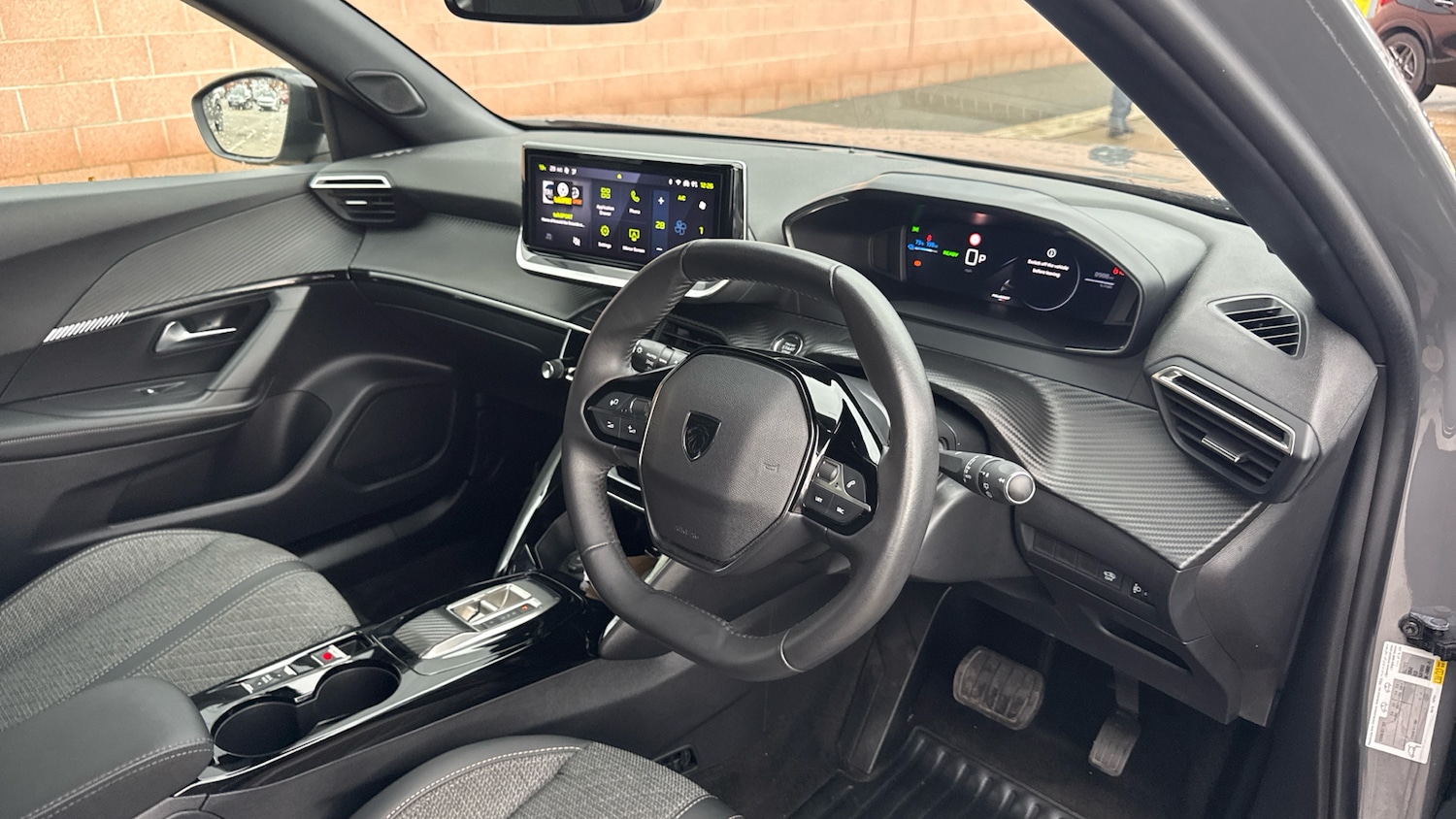 Used Peugeot 2008 2024 for sale - 77092090: Photo 12