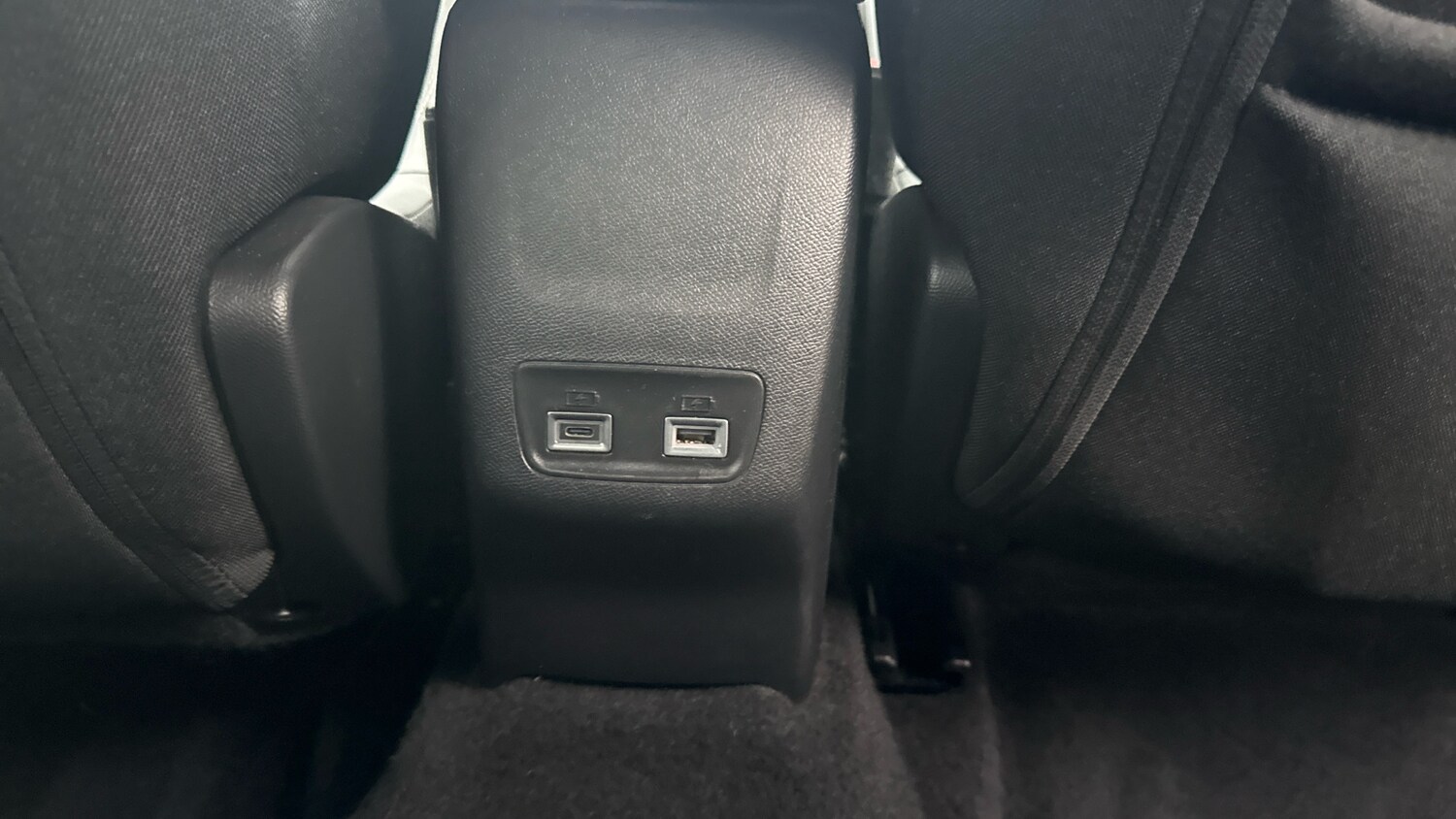 Used Peugeot 2008 2024 for sale - 77092090: Photo 42