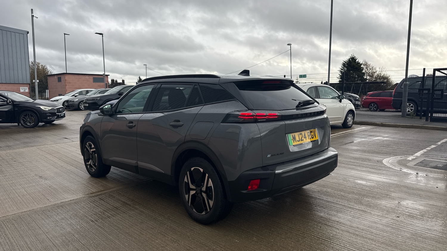 Used Peugeot 2008 2024 for sale - 77092090: Photo 6