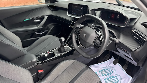Used Peugeot 2008 2021 for sale - 76099784: Photo 11