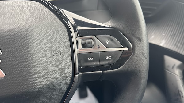 Used Peugeot 2008 2021 for sale - 76099784: Photo 24