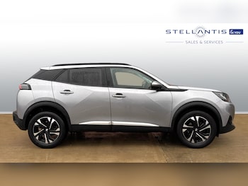 Used Peugeot 2008 2021 for sale - 76099784: Photo 2