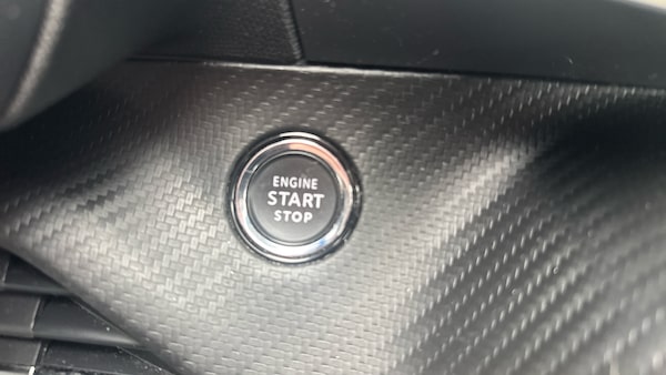 Used Peugeot 2008 2021 for sale - 76099784: Photo 40