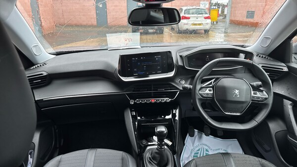 Used Peugeot 2008 2021 for sale - 76099784: Photo 4