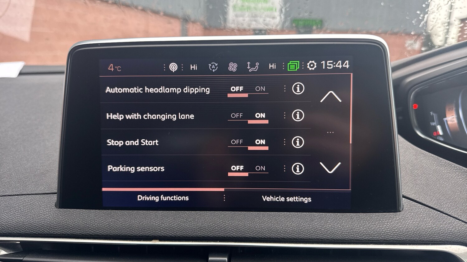 Used Peugeot 5008 2020 for sale - 77092089: Photo 31