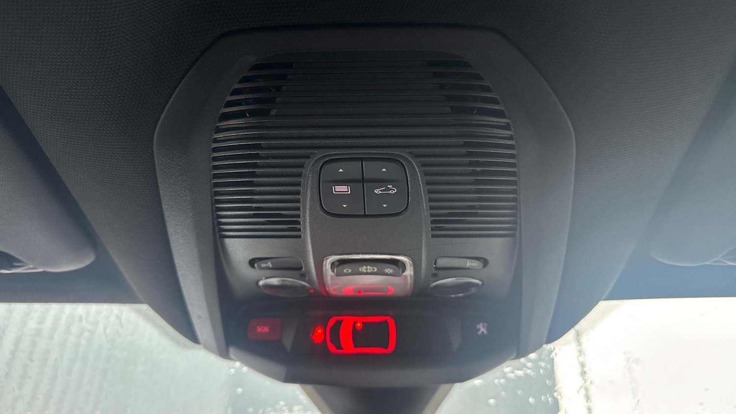 Used Peugeot 5008 2020 for sale - 77092089: Photo 40