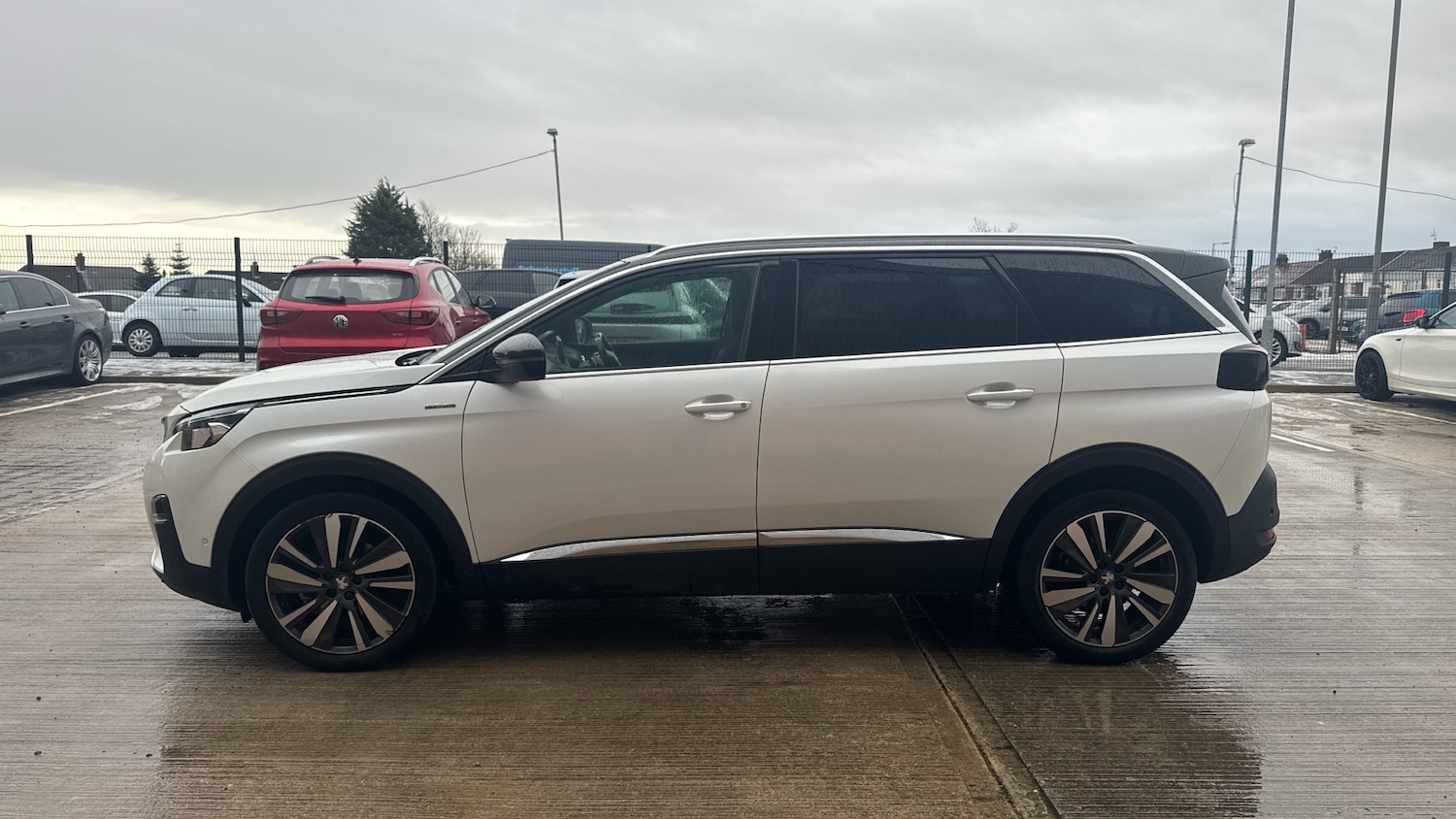 Used Peugeot 5008 2020 for sale - 77092089: Photo 7