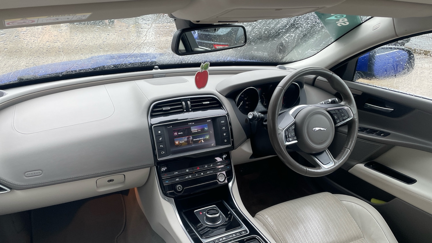 Used Jaguar XE 2017 for sale - 76154003: Photo 12