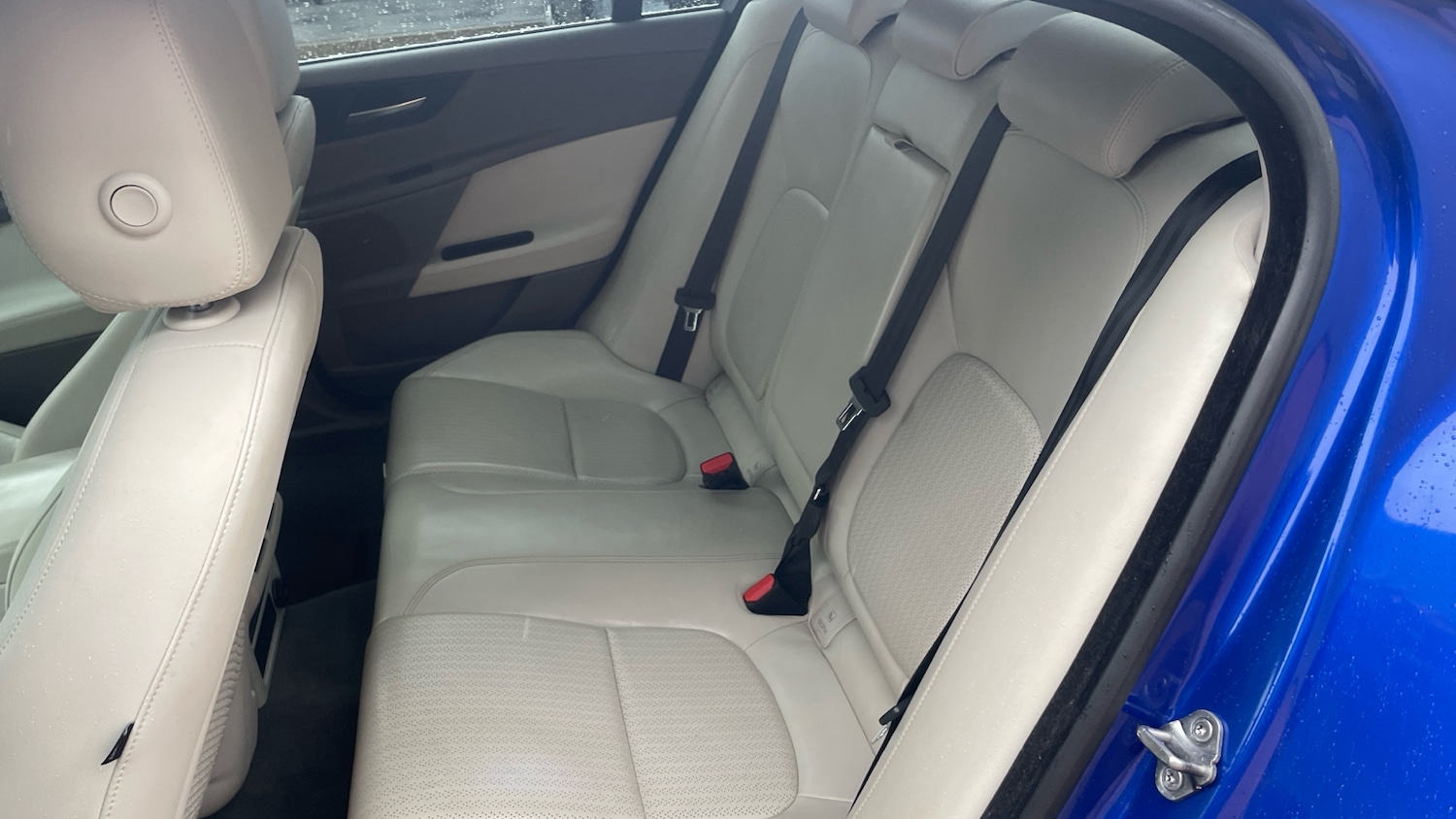 Used Jaguar XE 2017 for sale - 76154003: Photo 30