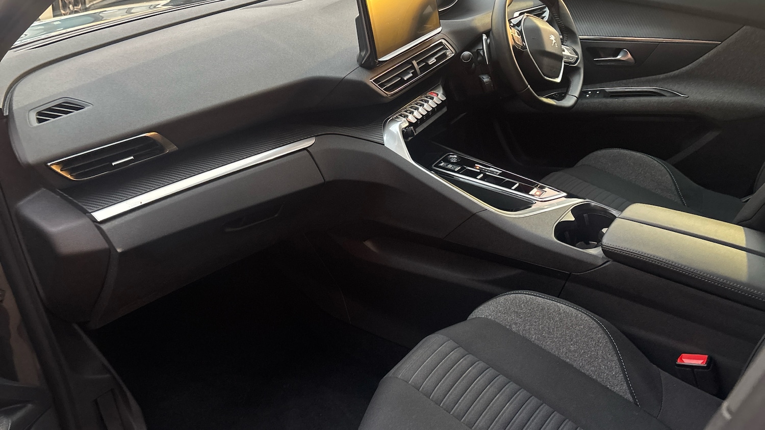 Used Peugeot 3008 2024 for sale - 76803239: Photo 12