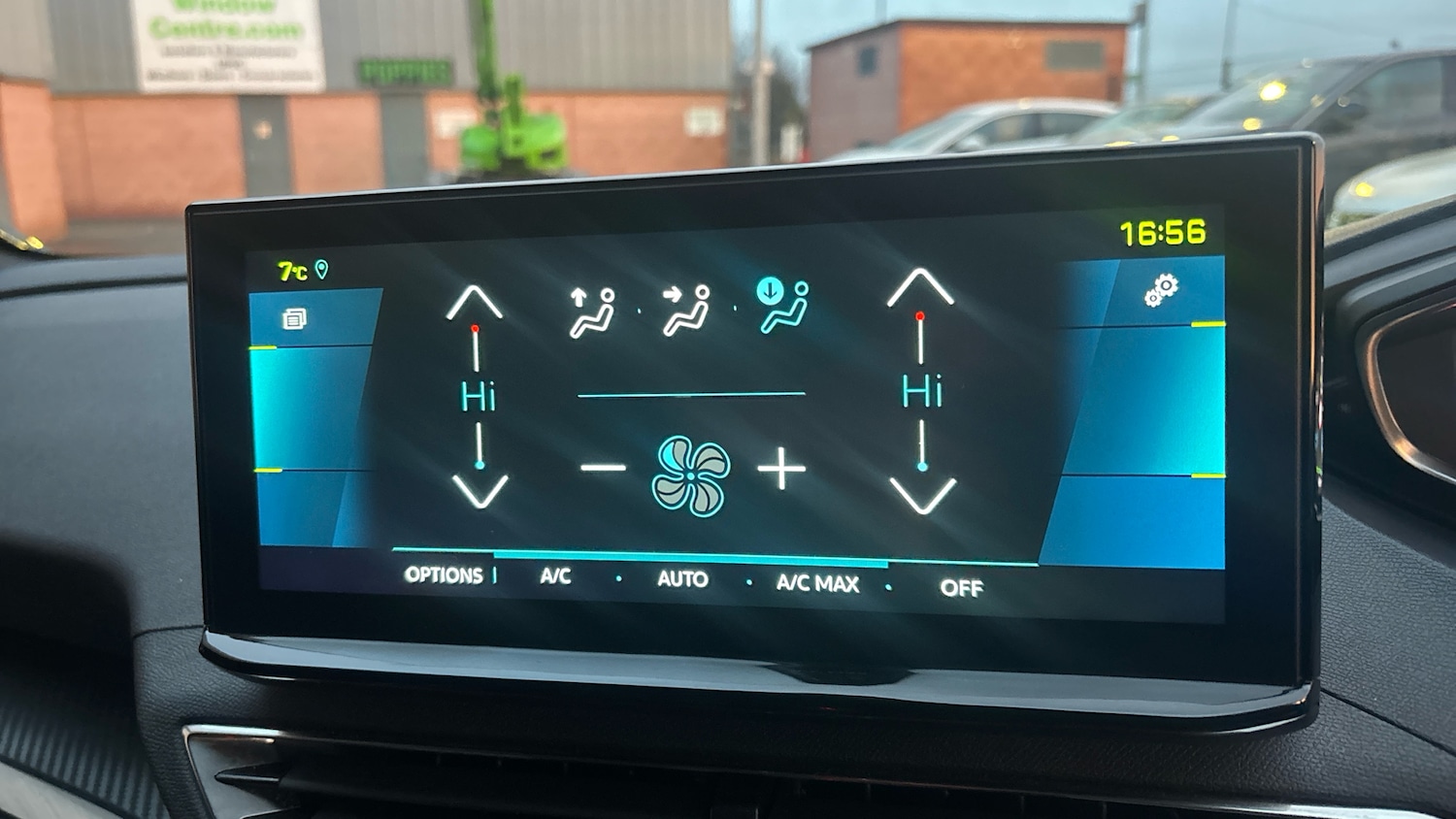 Used Peugeot 3008 2024 for sale - 76803239: Photo 30