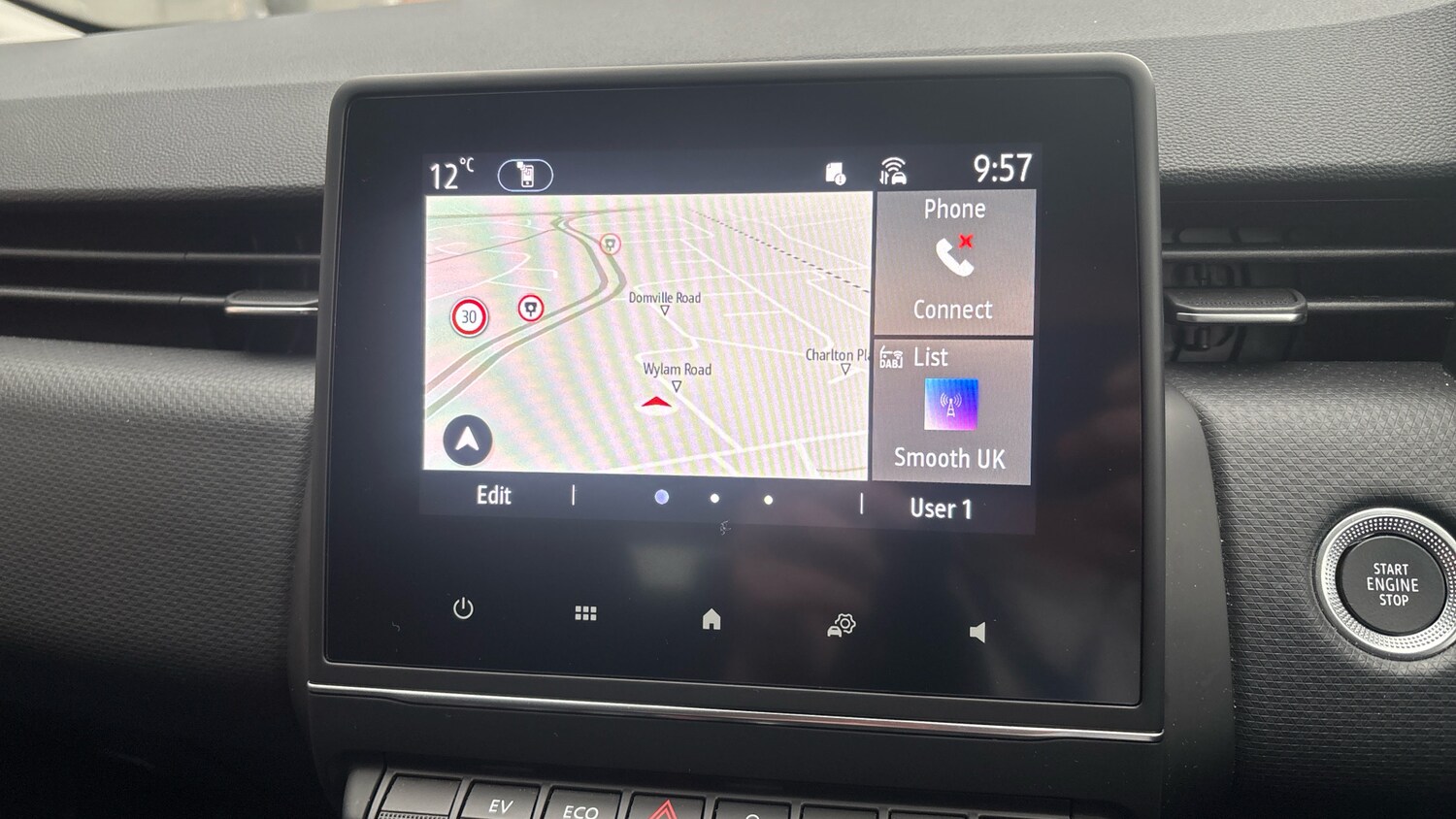 Used Renault Clio 2022 for sale - 76667818: Photo 32