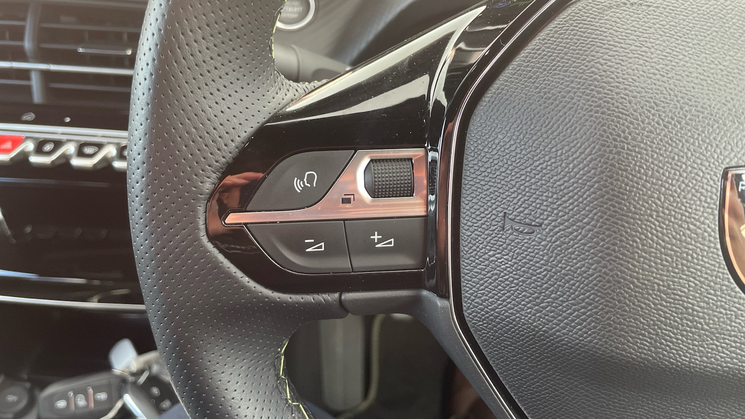 Used Peugeot 208 2024 for sale - 76378426: Photo 23