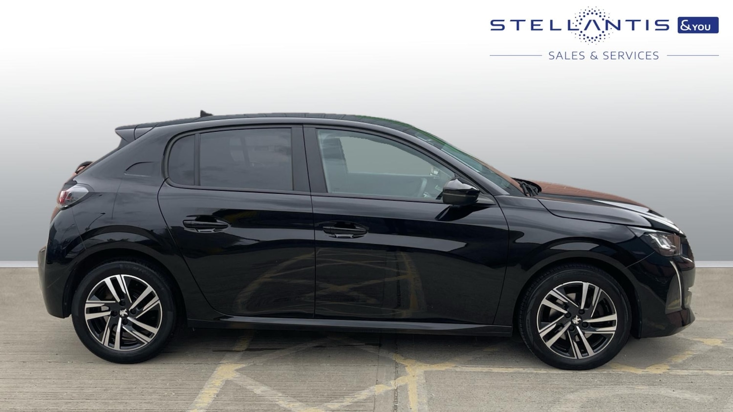 Used Peugeot 208 2023 for sale - 76073678: Photo 2
