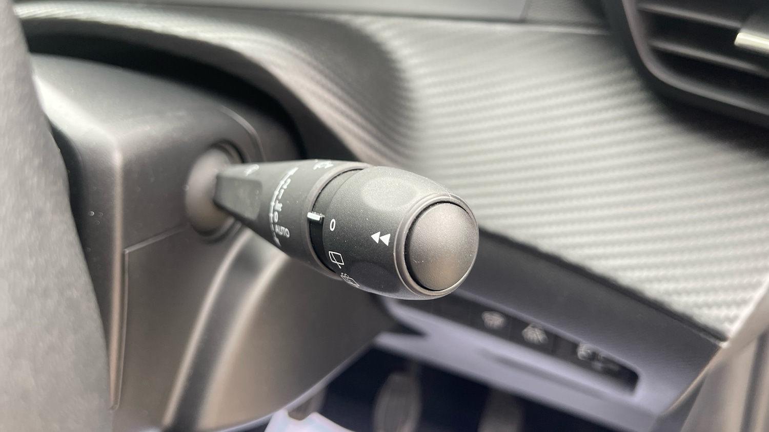 Used Peugeot 208 2023 for sale - 76073678: Photo 28