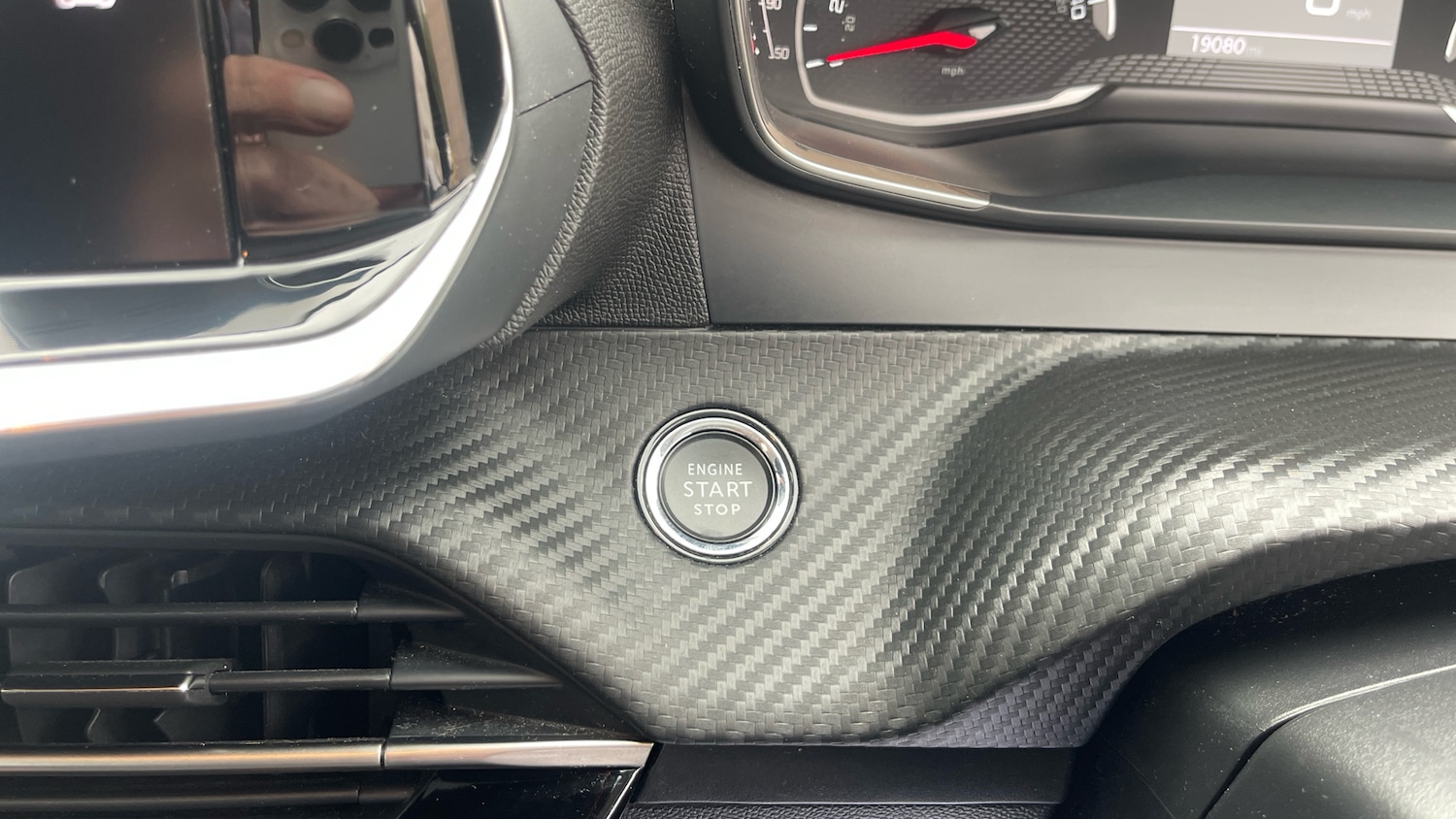 Used Peugeot 208 2023 for sale - 76073678: Photo 39