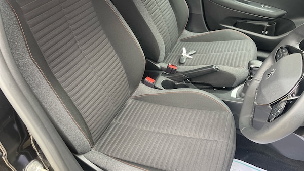 Used Peugeot 208 2023 for sale - 76073678: Photo 41