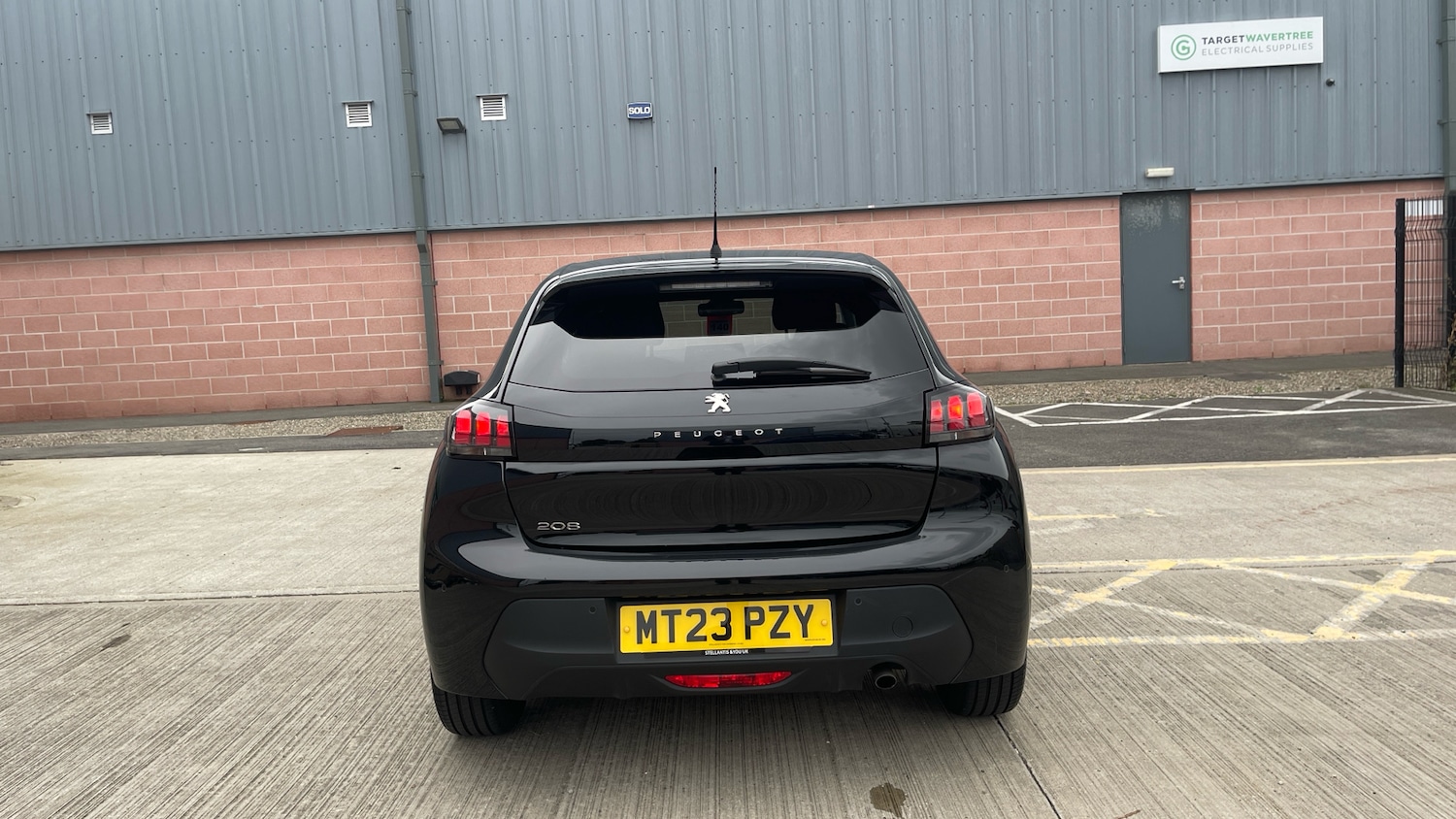 Used Peugeot 208 2023 for sale - 76073678: Photo 9