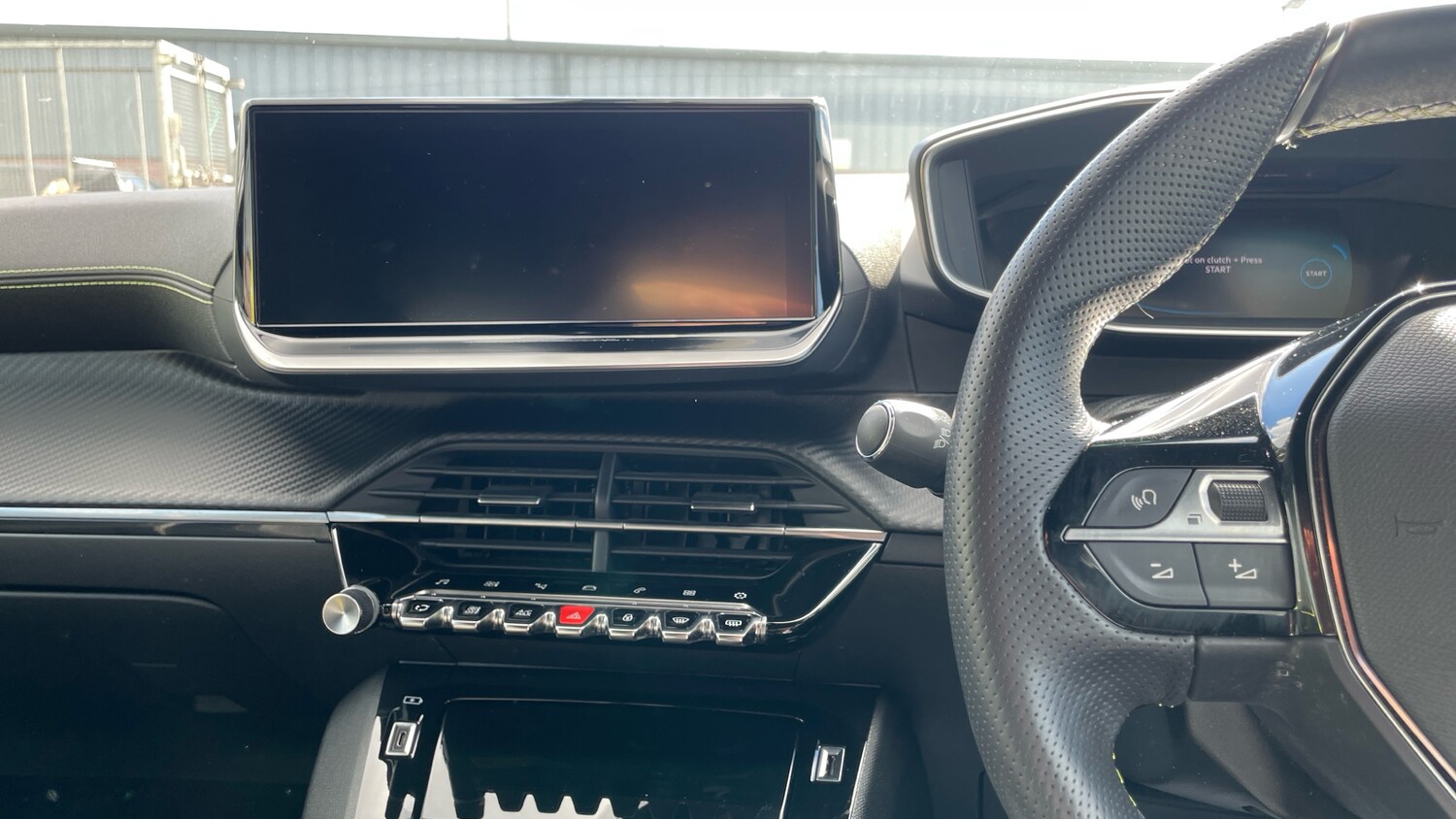 Used Peugeot 208 2023 for sale - 75966319: Photo 10