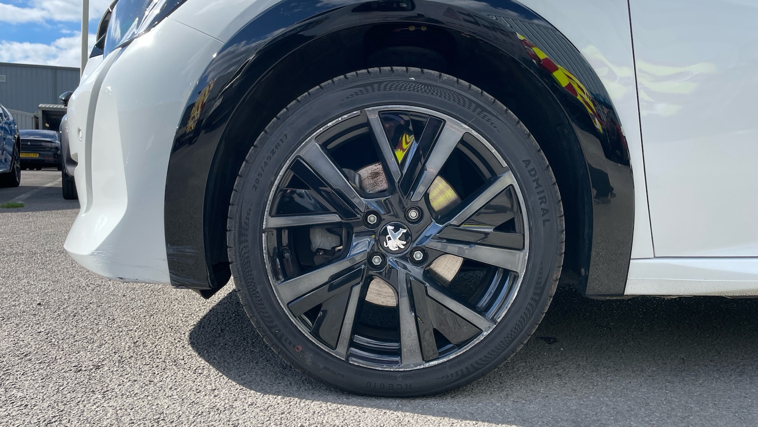 Used Peugeot 208 2023 for sale - 75966319: Photo 14