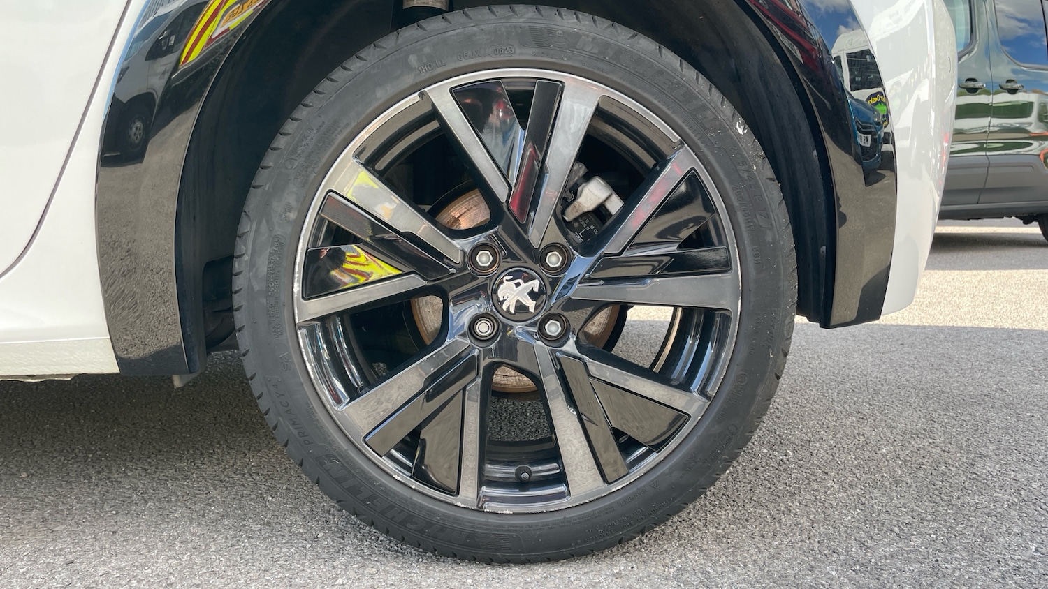 Used Peugeot 208 2023 for sale - 75966319: Photo 15