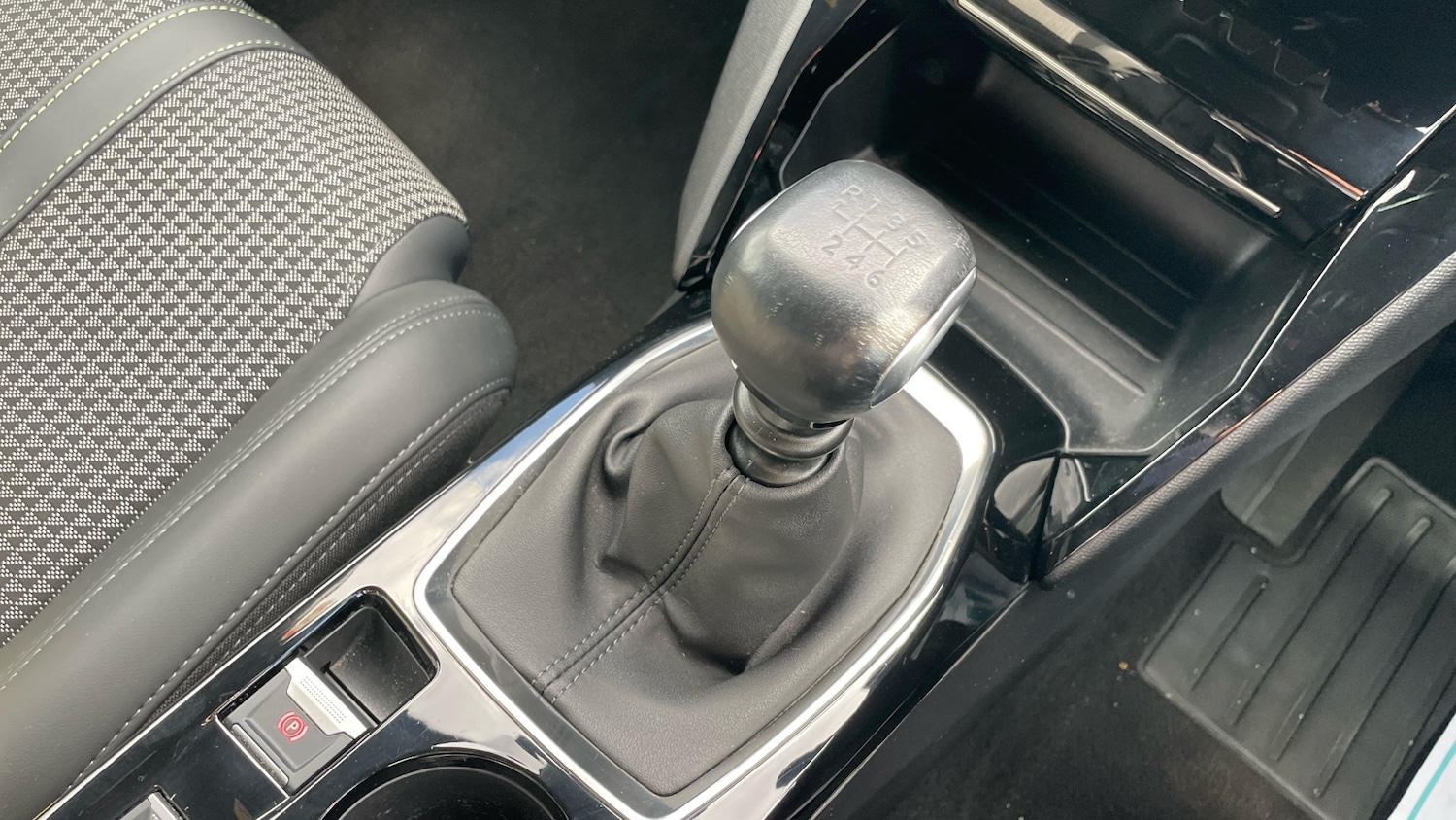 Used Peugeot 208 2023 for sale - 75966319: Photo 20