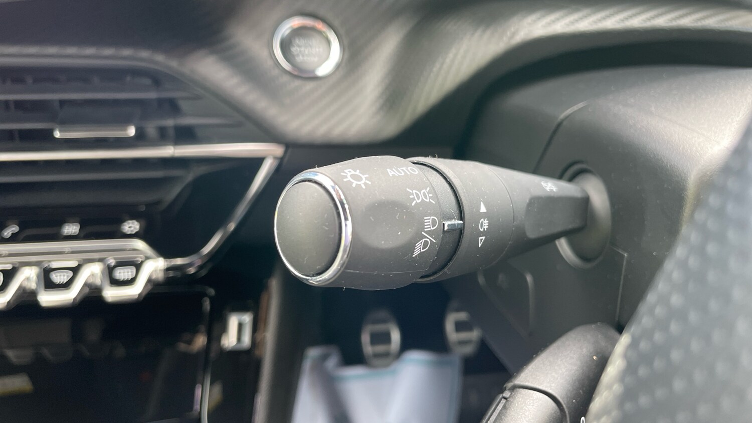 Used Peugeot 208 2023 for sale - 75966319: Photo 27