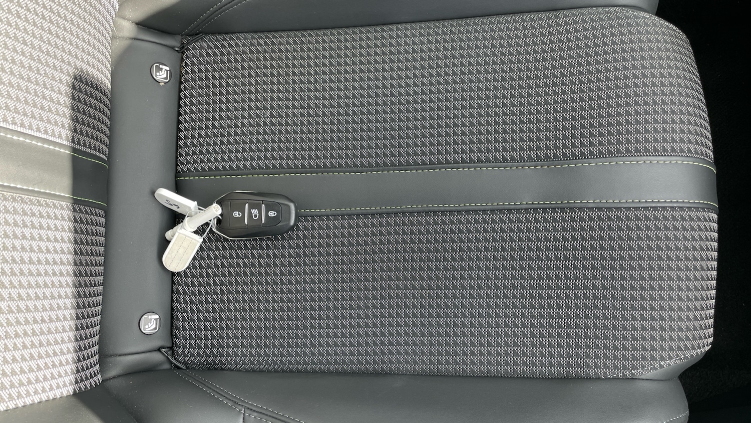 Used Peugeot 208 2023 for sale - 75966319: Photo 46