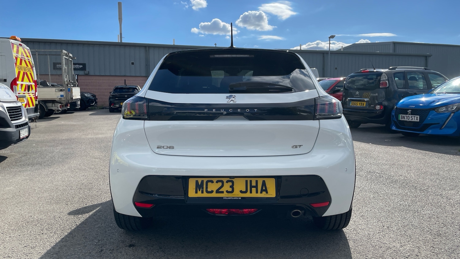 Used Peugeot 208 2023 for sale - 75966319: Photo 9