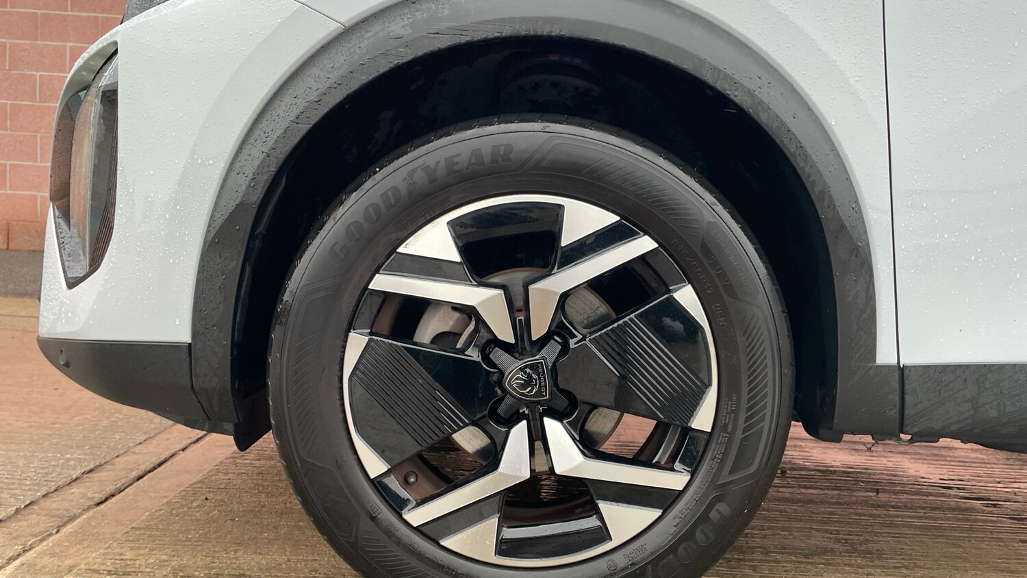 Used Peugeot 2008 2024 for sale - 77397024: Photo 14