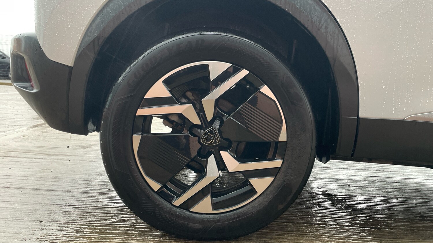 Used Peugeot 2008 2024 for sale - 77397024: Photo 16