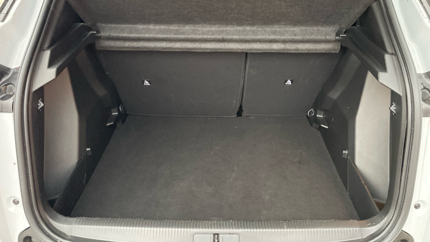 Used Peugeot 2008 2024 for sale - 77397024: Photo 19