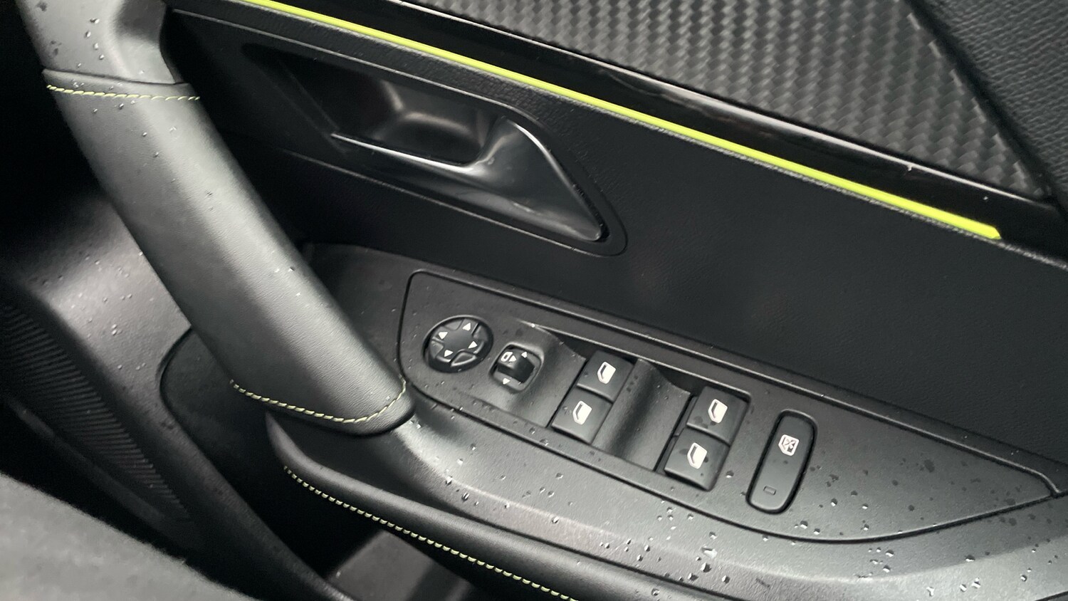 Used Peugeot 2008 2024 for sale - 77397024: Photo 22