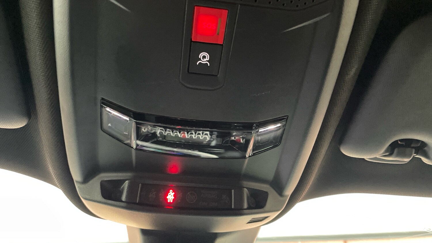 Used Peugeot 2008 2024 for sale - 77397024: Photo 39