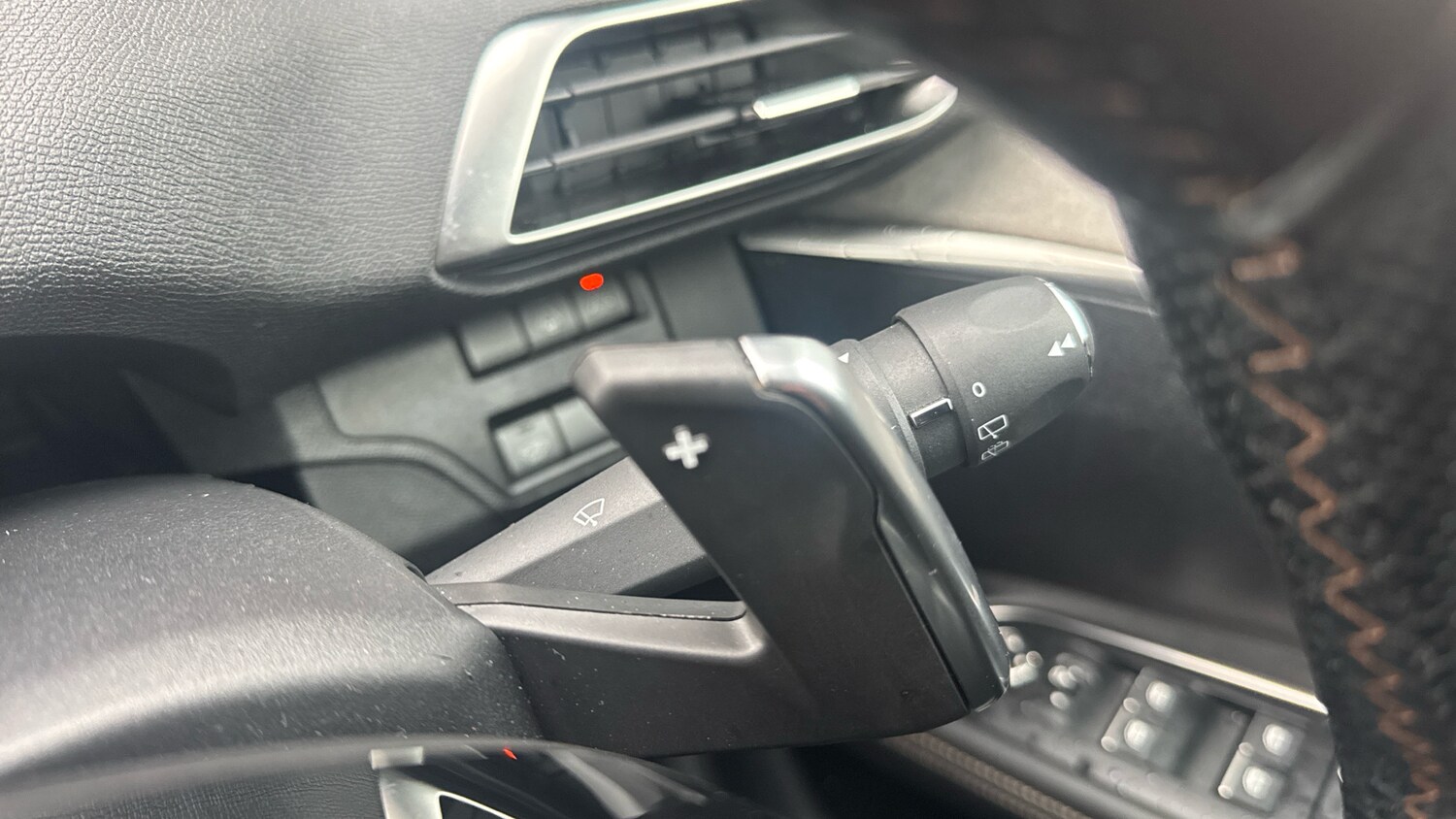 Used Peugeot 5008 2023 for sale - 76803247: Photo 29