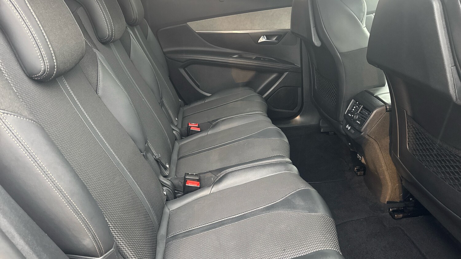 Used Peugeot 5008 2023 for sale - 76803247: Photo 34