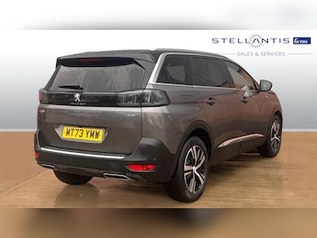 Used Peugeot 5008 2023 for sale - 76803247: Photo