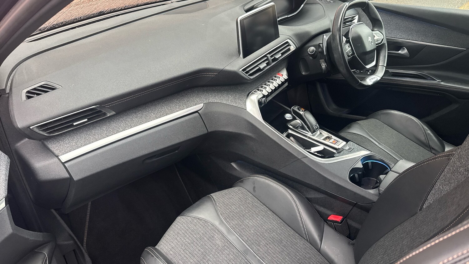 Used Peugeot 5008 2018 for sale - 76772571: Photo 13