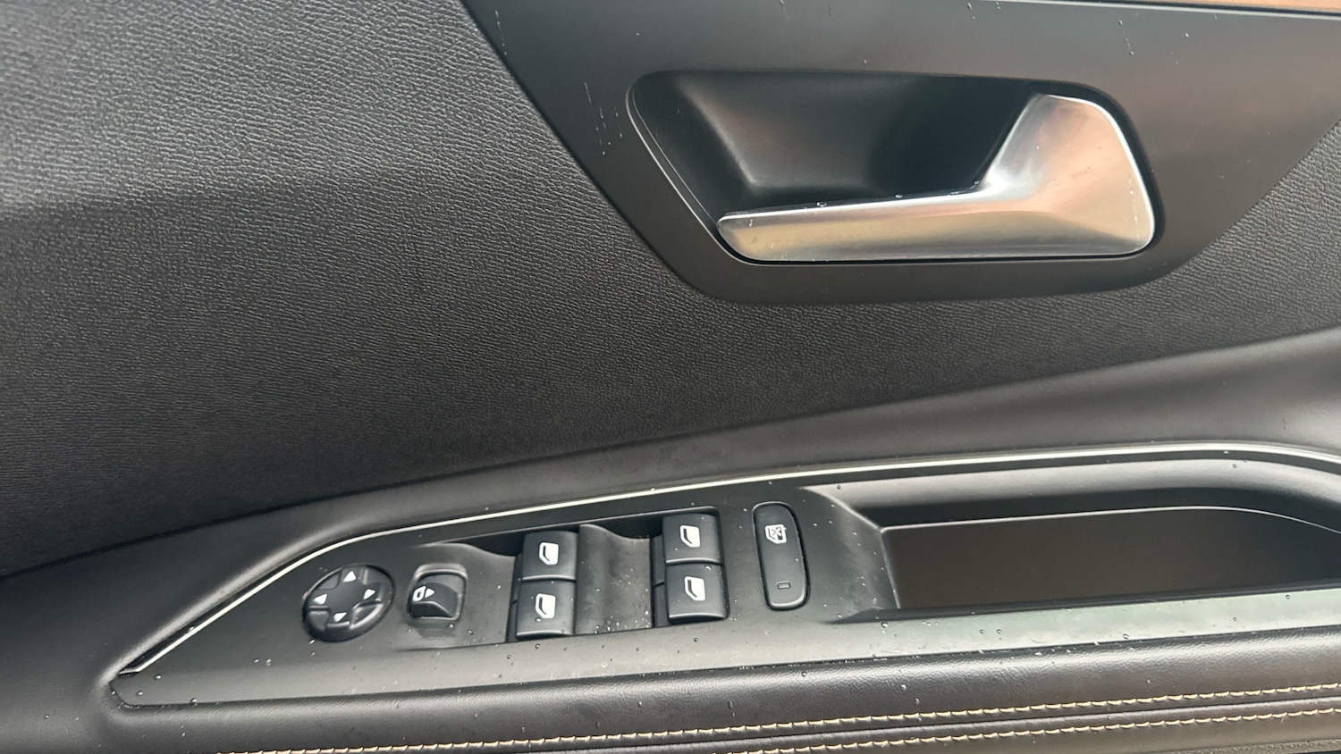 Used Peugeot 5008 2018 for sale - 76772571: Photo 23