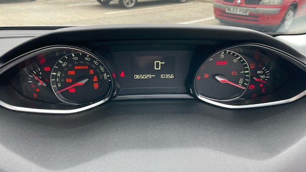 Used Peugeot 308 2017 for sale - 76014529: Photo 13