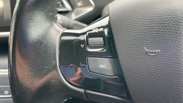 Used Peugeot 308 2017 for sale - 76014529: Photo 23