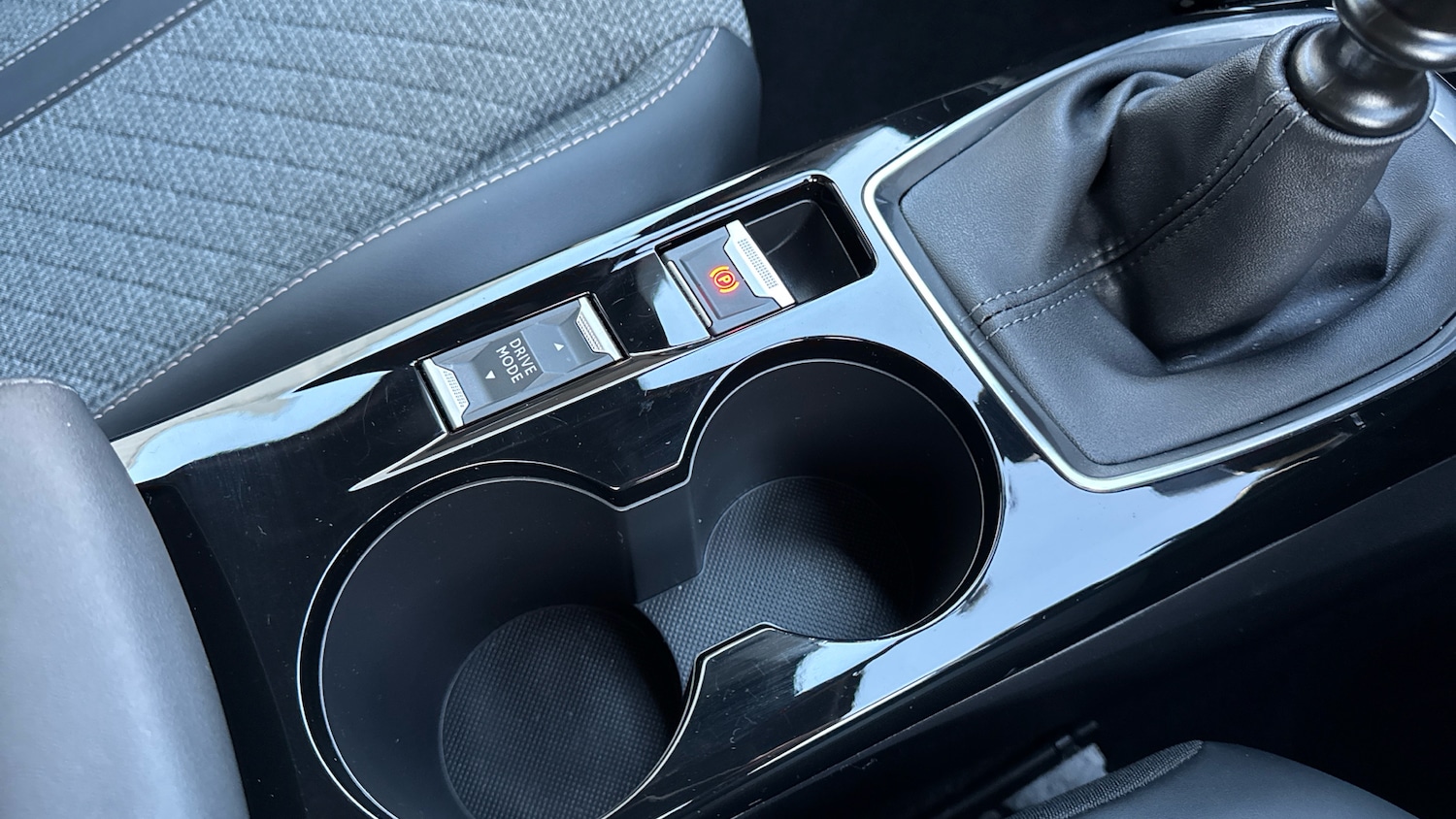 Used Peugeot 2008 2024 for sale - 76647067: Photo 21