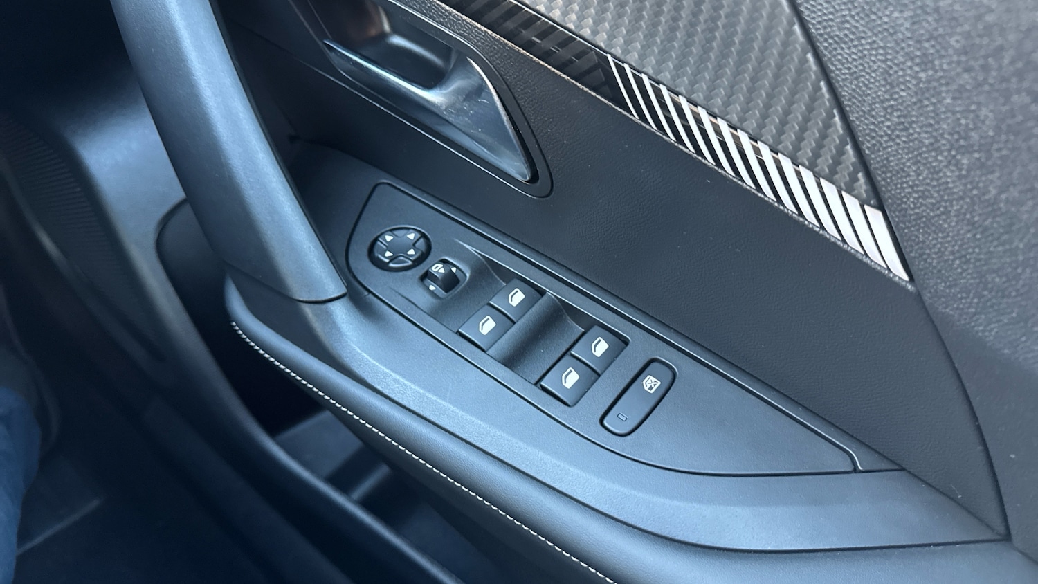 Used Peugeot 2008 2024 for sale - 76647067: Photo 22