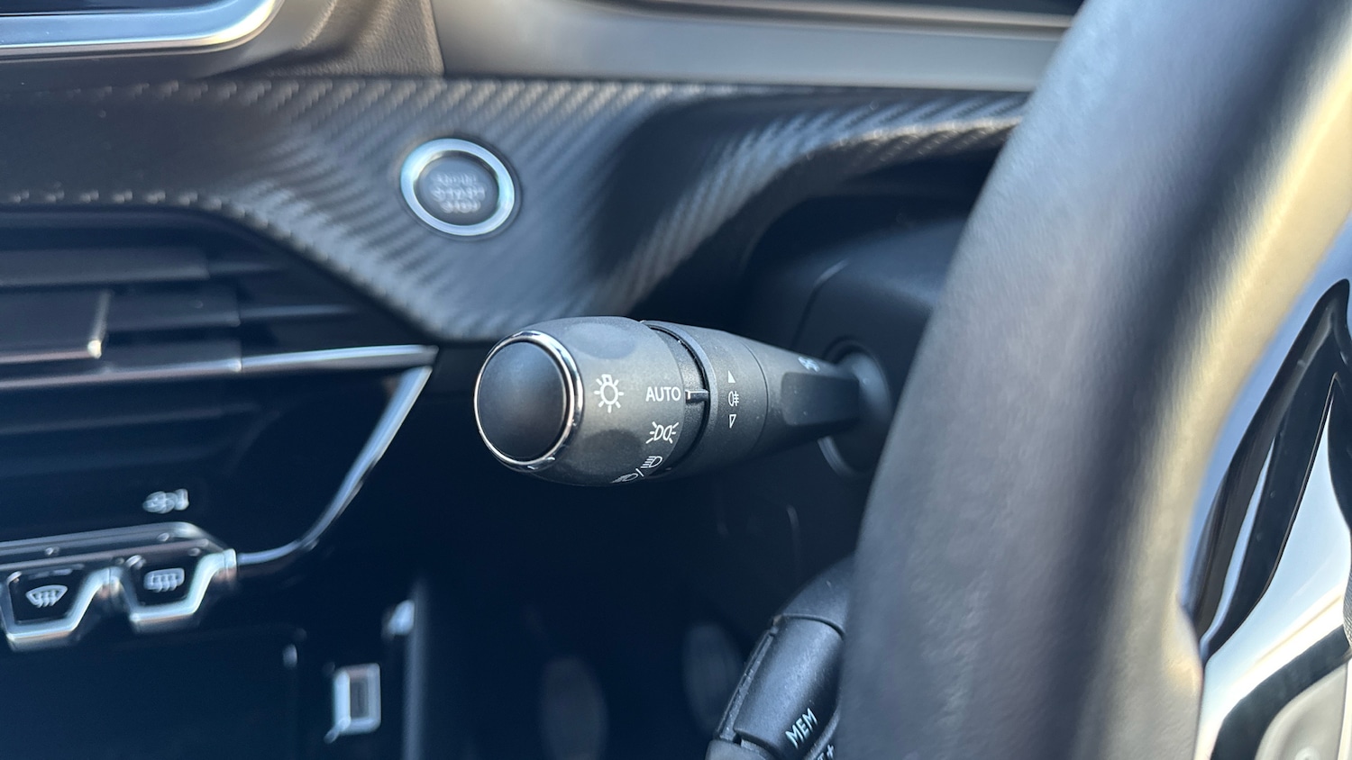 Used Peugeot 2008 2024 for sale - 76647067: Photo 27