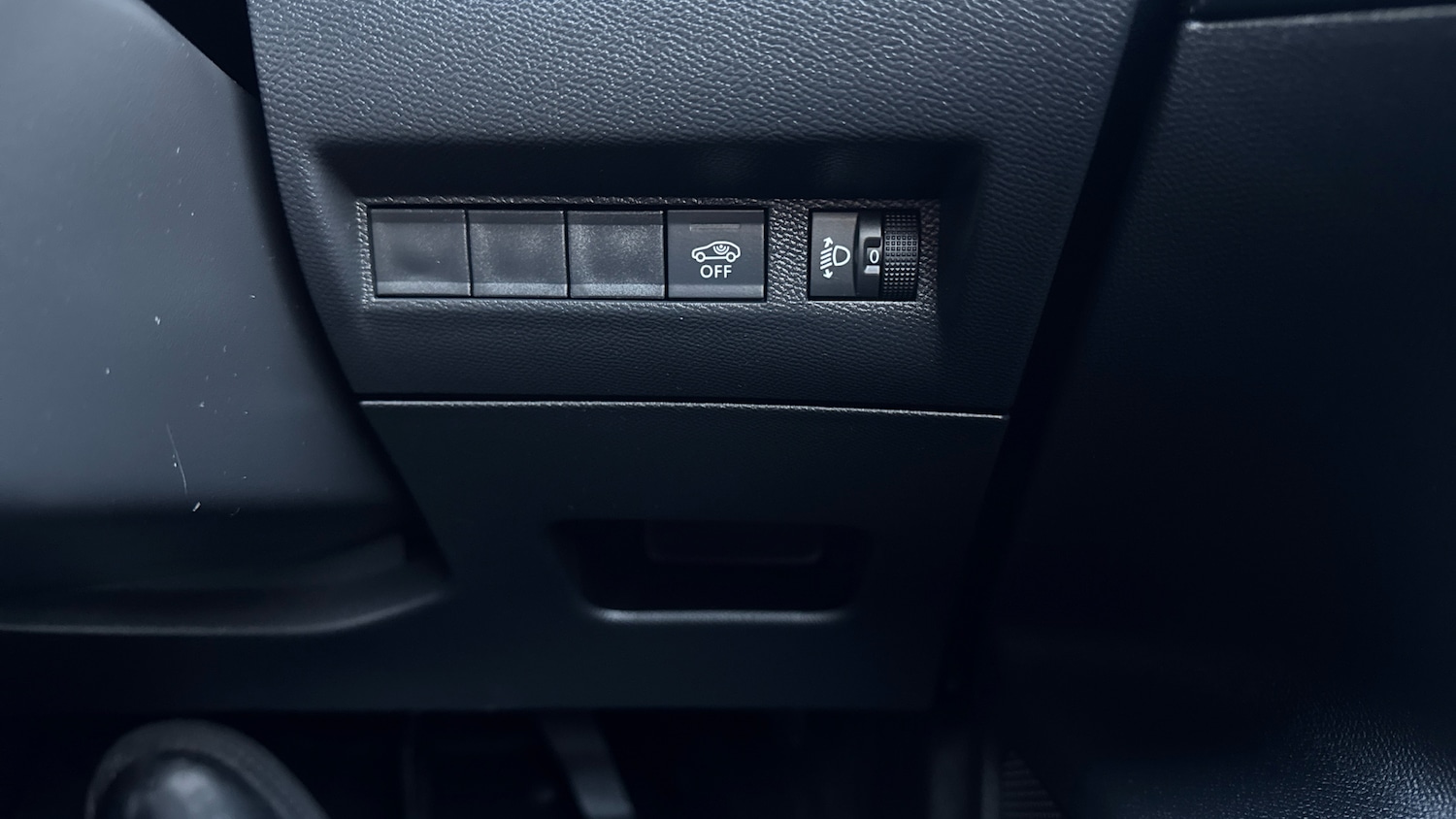 Used Peugeot 2008 2024 for sale - 76647067: Photo 34