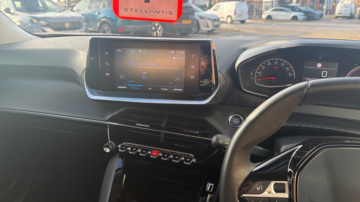 Used Peugeot 2008 2022 for sale - 76772545: Photo 11