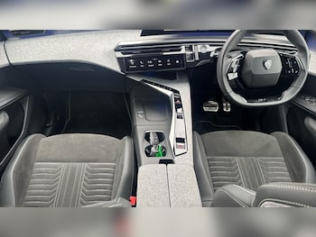 Used Peugeot 3008 2024 for sale - 79108011: Photo
